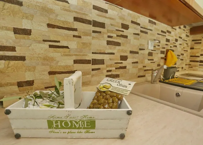 Elia * Skála Foúrkas